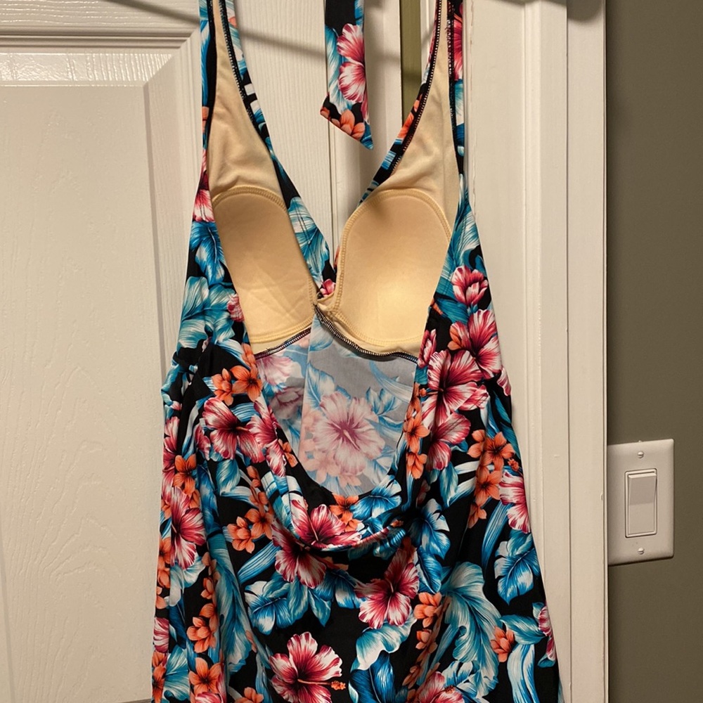 Merona Tankini Top - Picture 3 of 6